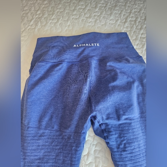 Alphalete Leggings - Picture 3 of 3
